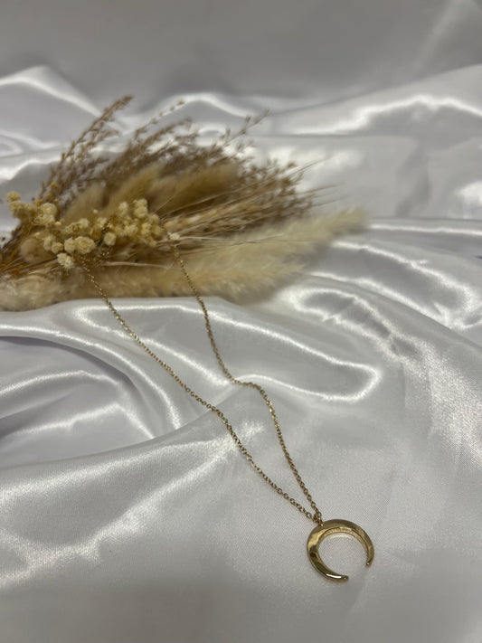 Moon necklace gold